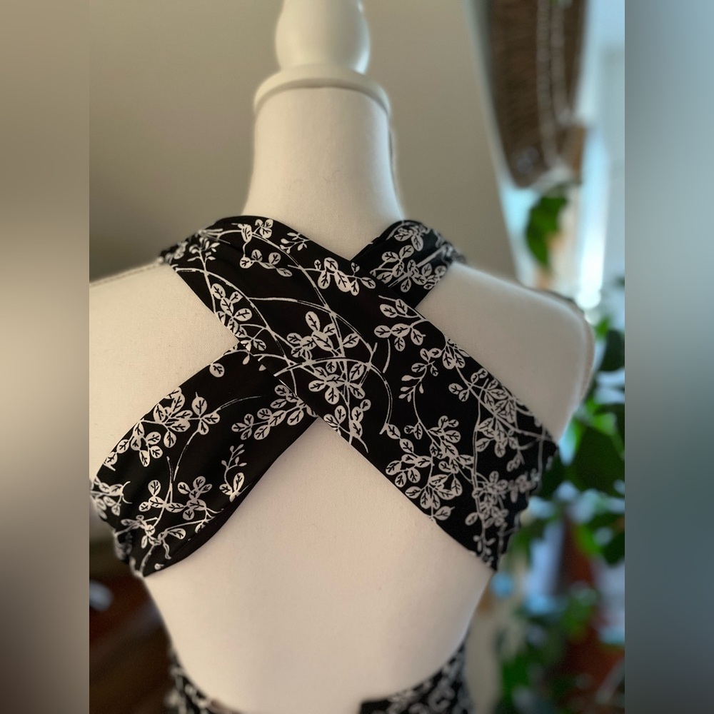 White House Black Market Holiday Dress View 5